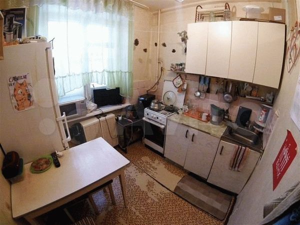 Квартира под реновацию, цена 9,5 млн руб. Фото: avito.ru.