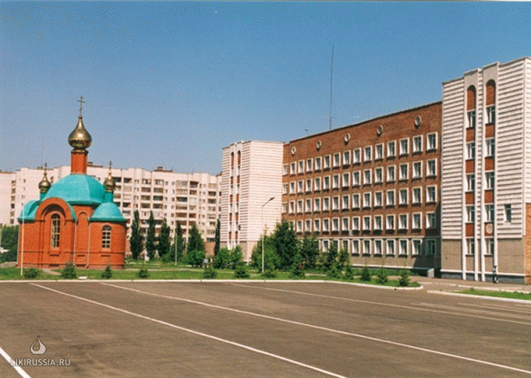Центральная площадь Академии МВД России